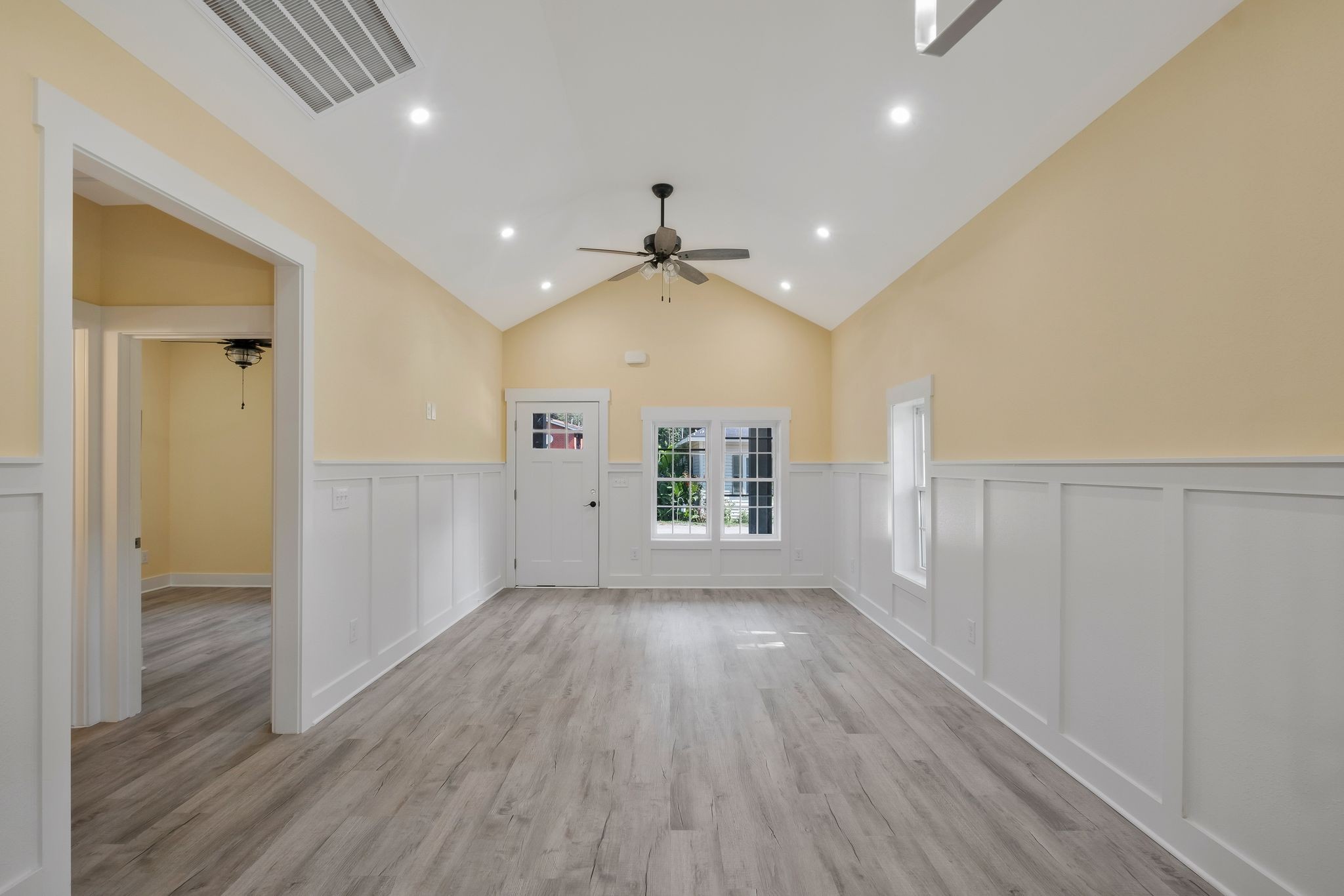 Image 7 of 30 For 9987 39th Terrace