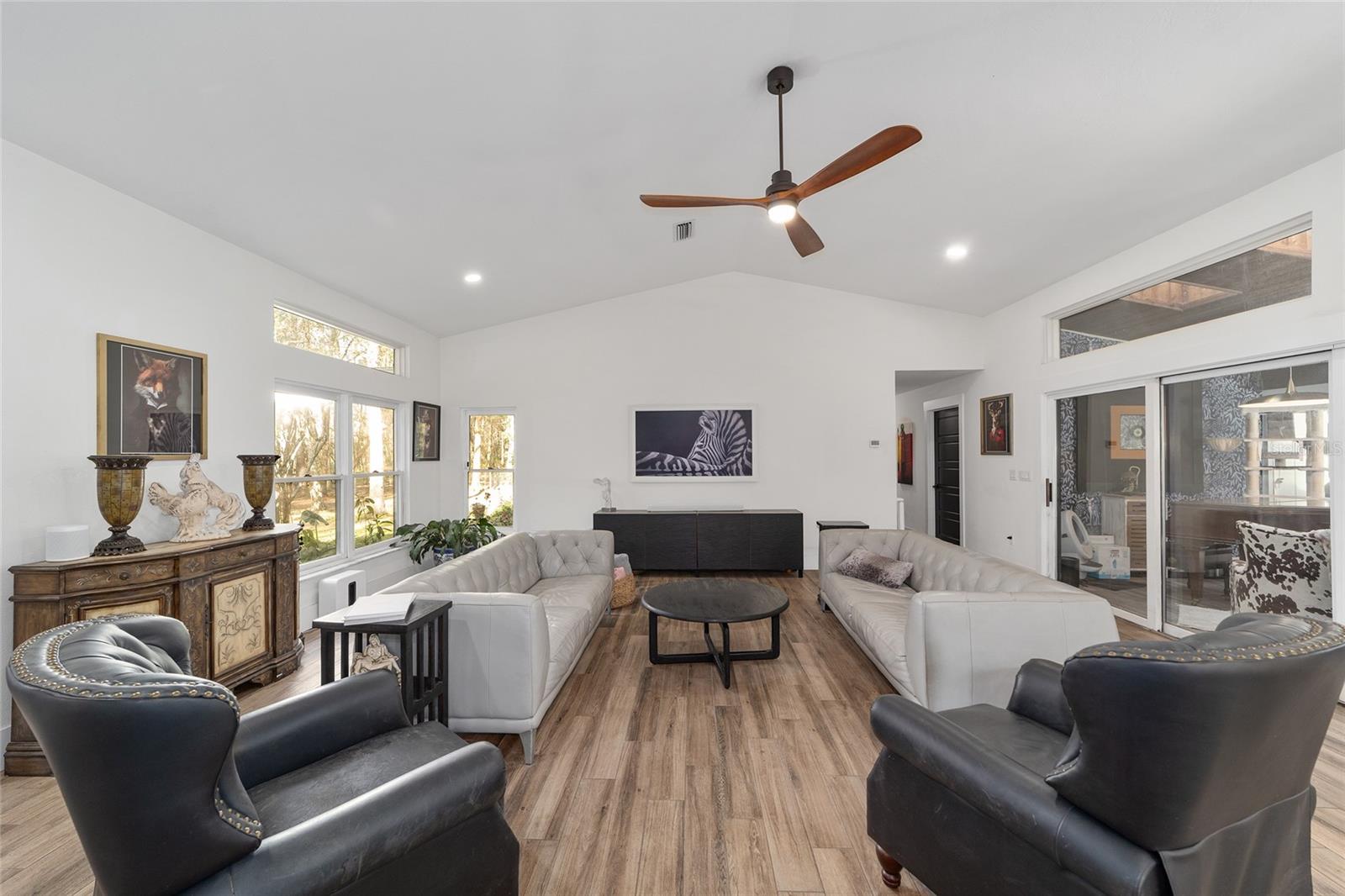 Image 15 of 91 For 9500 193rd Street