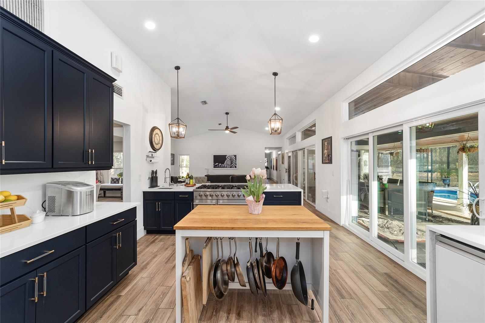 Image 22 of 91 For 9500 193rd Street
