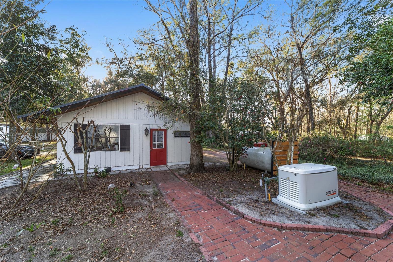 Image 45 of 91 For 9500 193rd Street