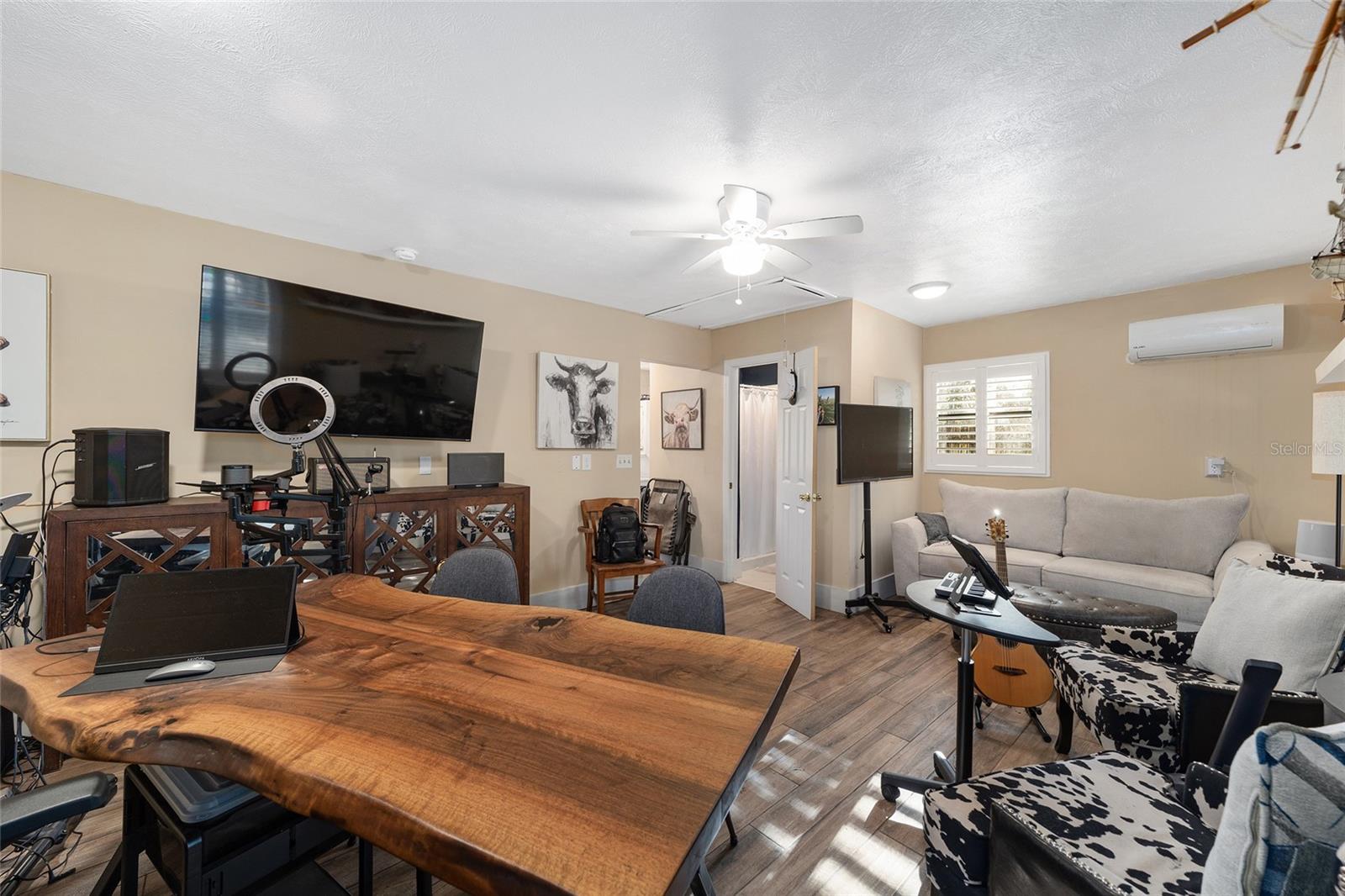 Image 47 of 91 For 9500 193rd Street