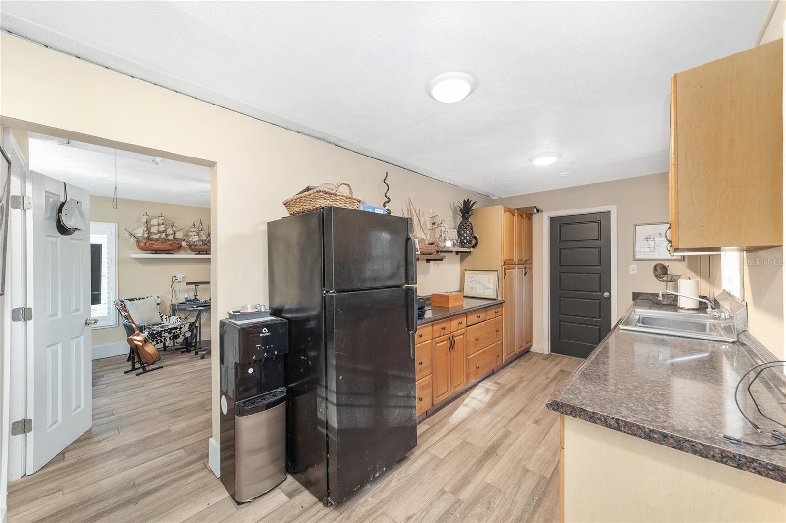 Image 49 of 91 For 9500 193rd Street