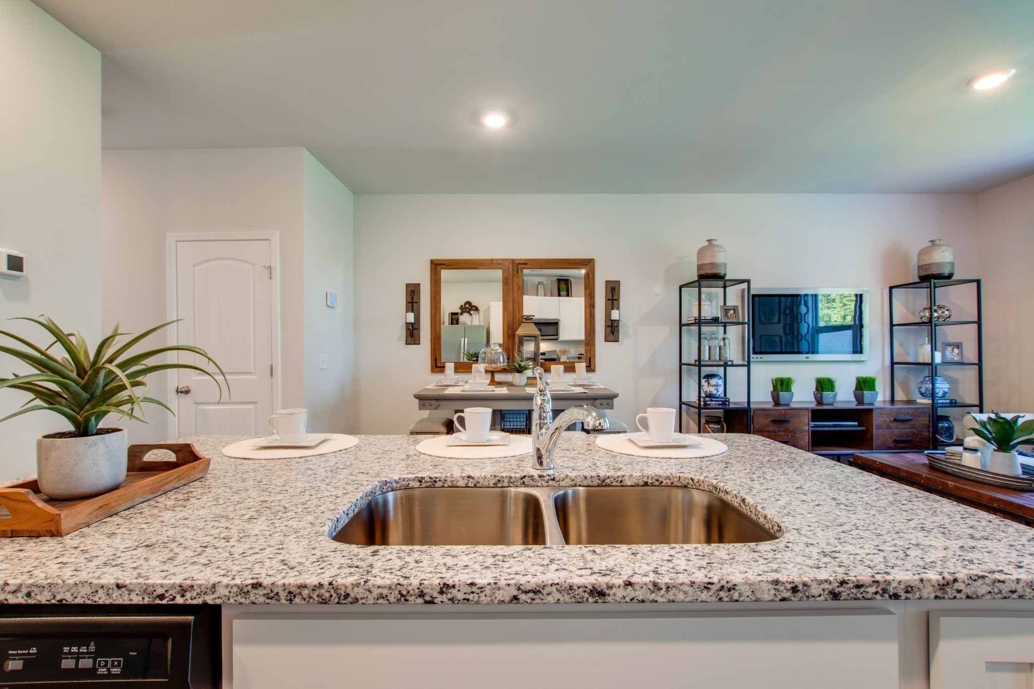Image 11 of 14 For 8482 Las Palmas Way