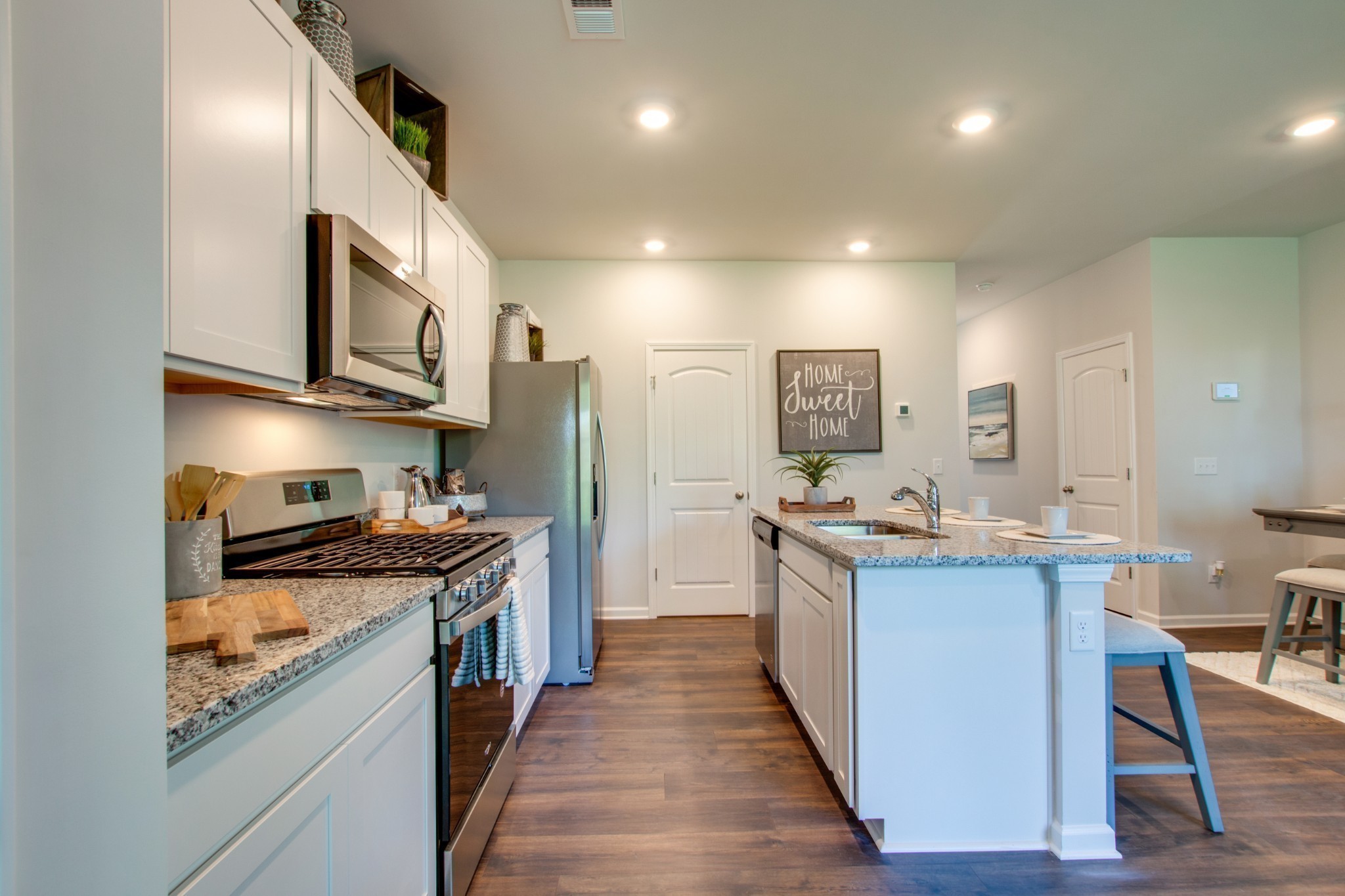 Image 9 of 14 For 8482 Las Palmas Way