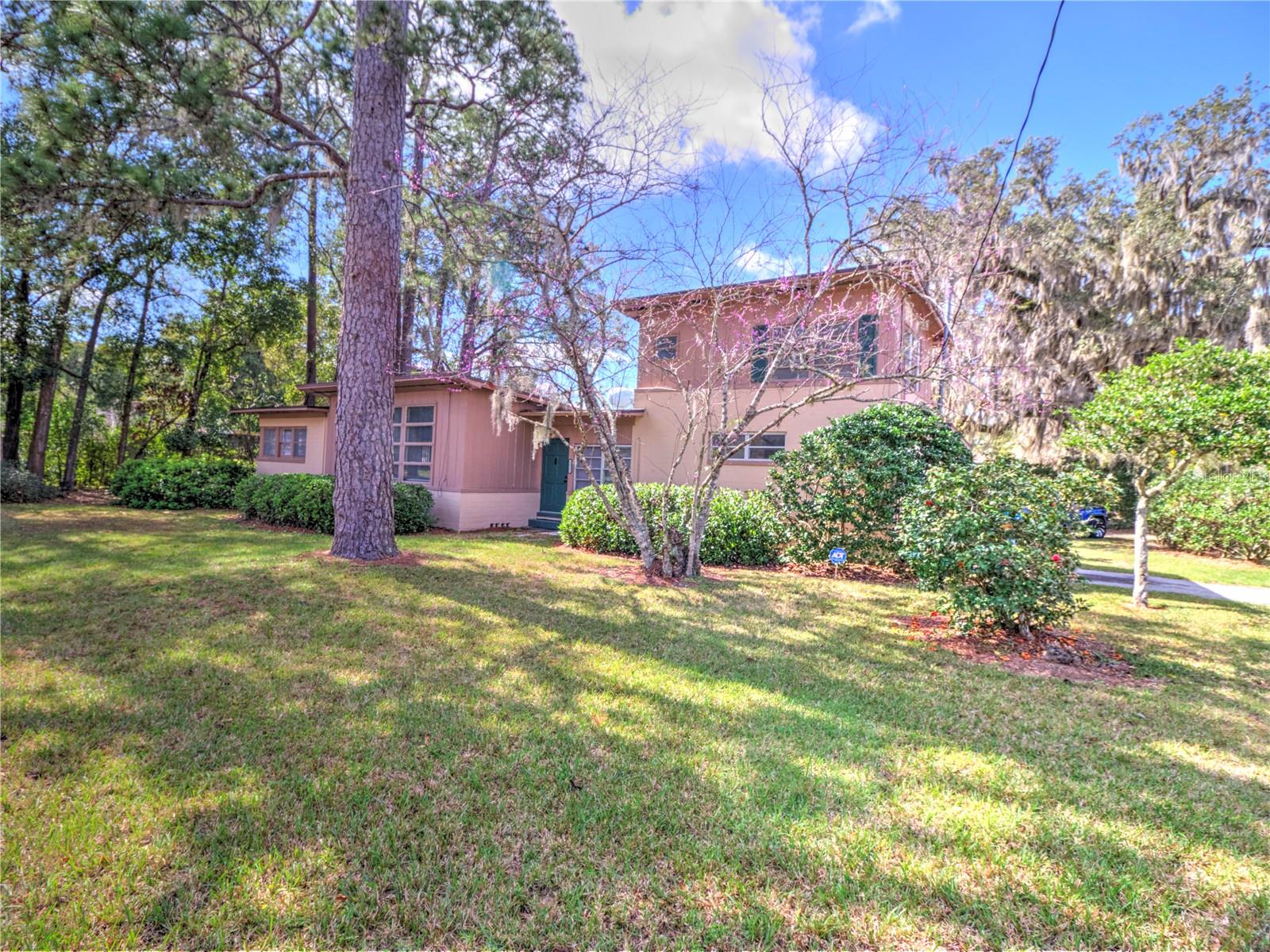 Image 31 of 50 For 1034 11th Street
