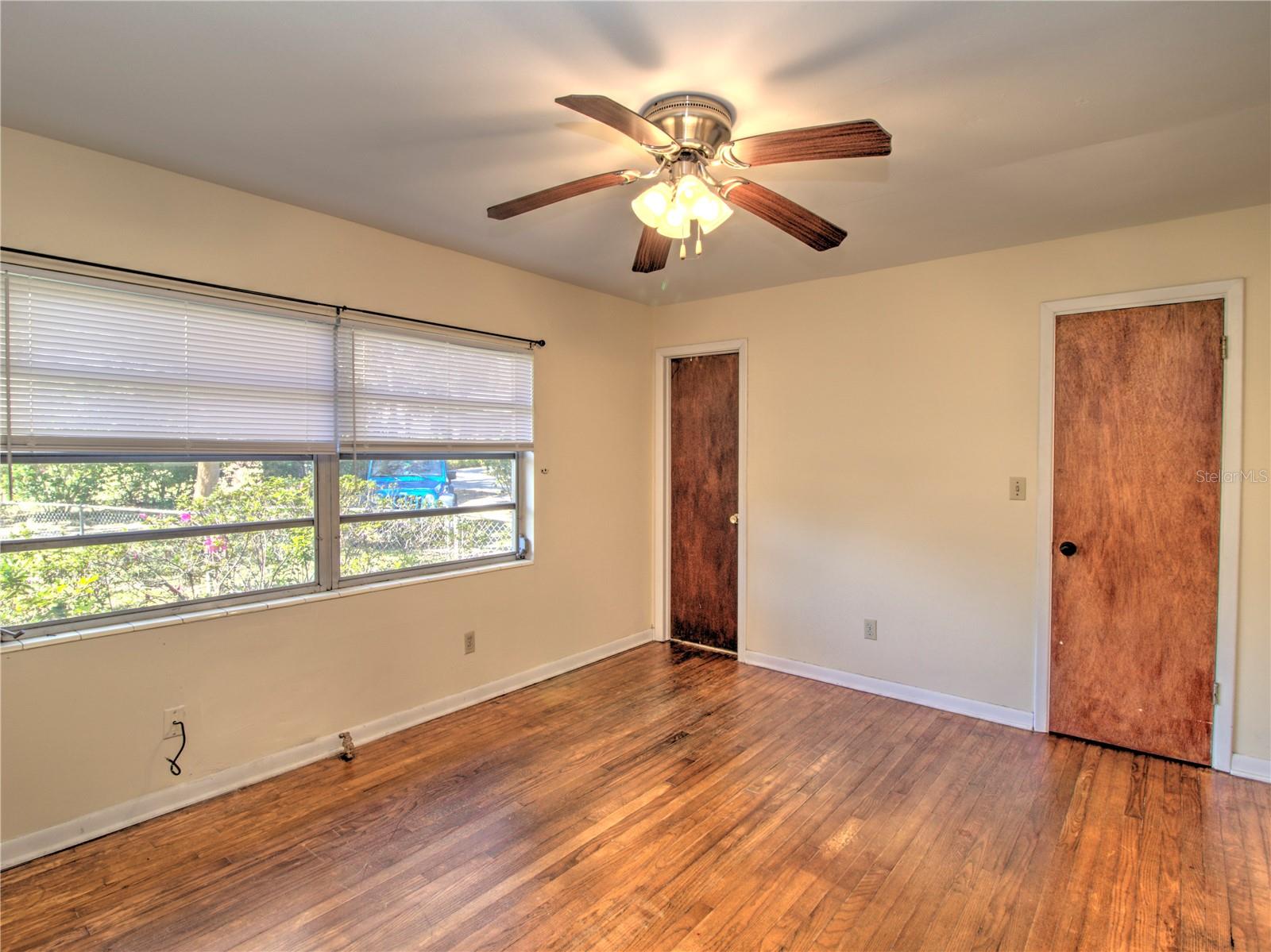 Image 42 of 50 For 1034 11th Street