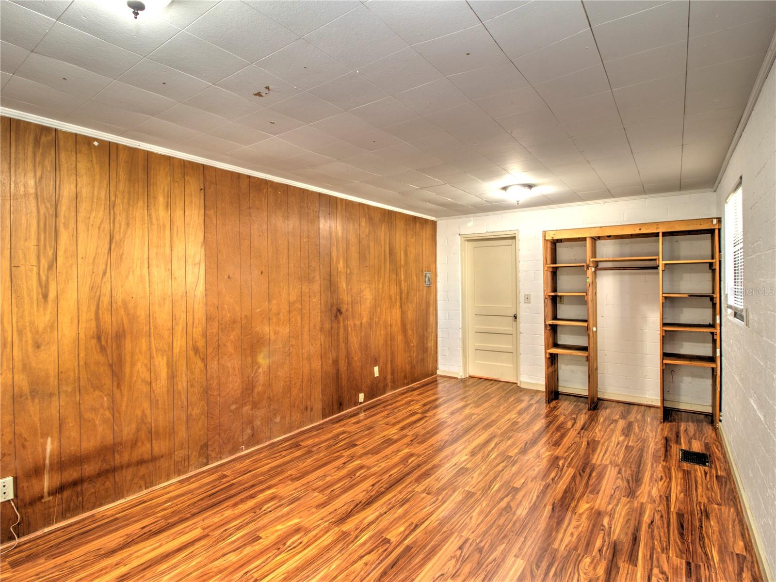 Image 42 of 52 For 1022 11th Avenue