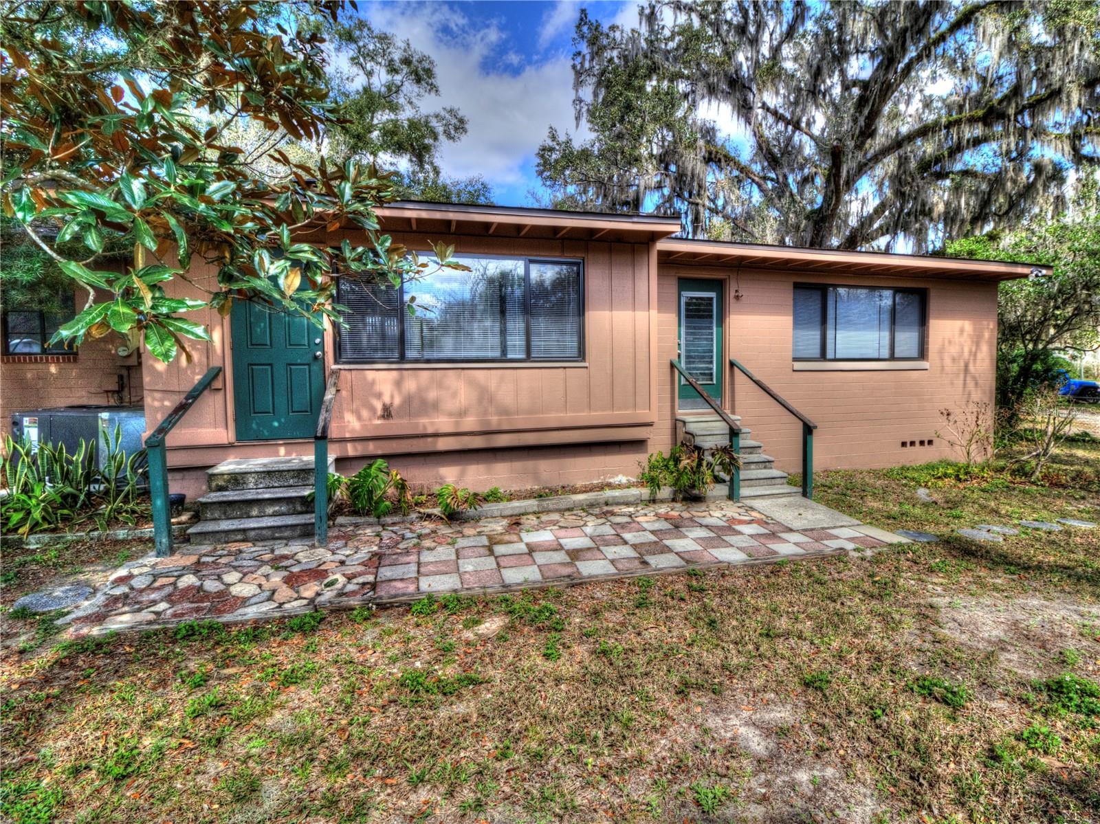 Image 51 of 52 For 1022 11th Avenue