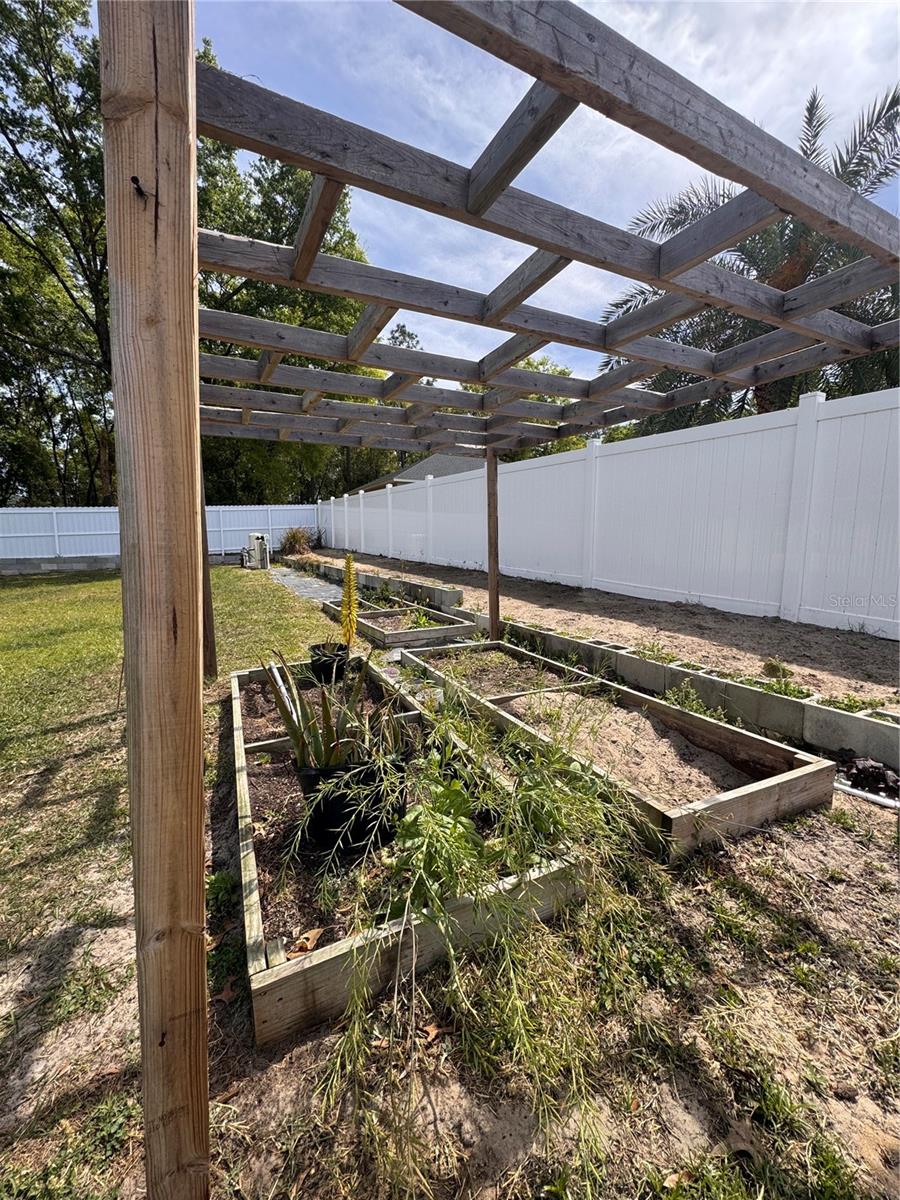 Image 42 of 48 For 8330 161st Street