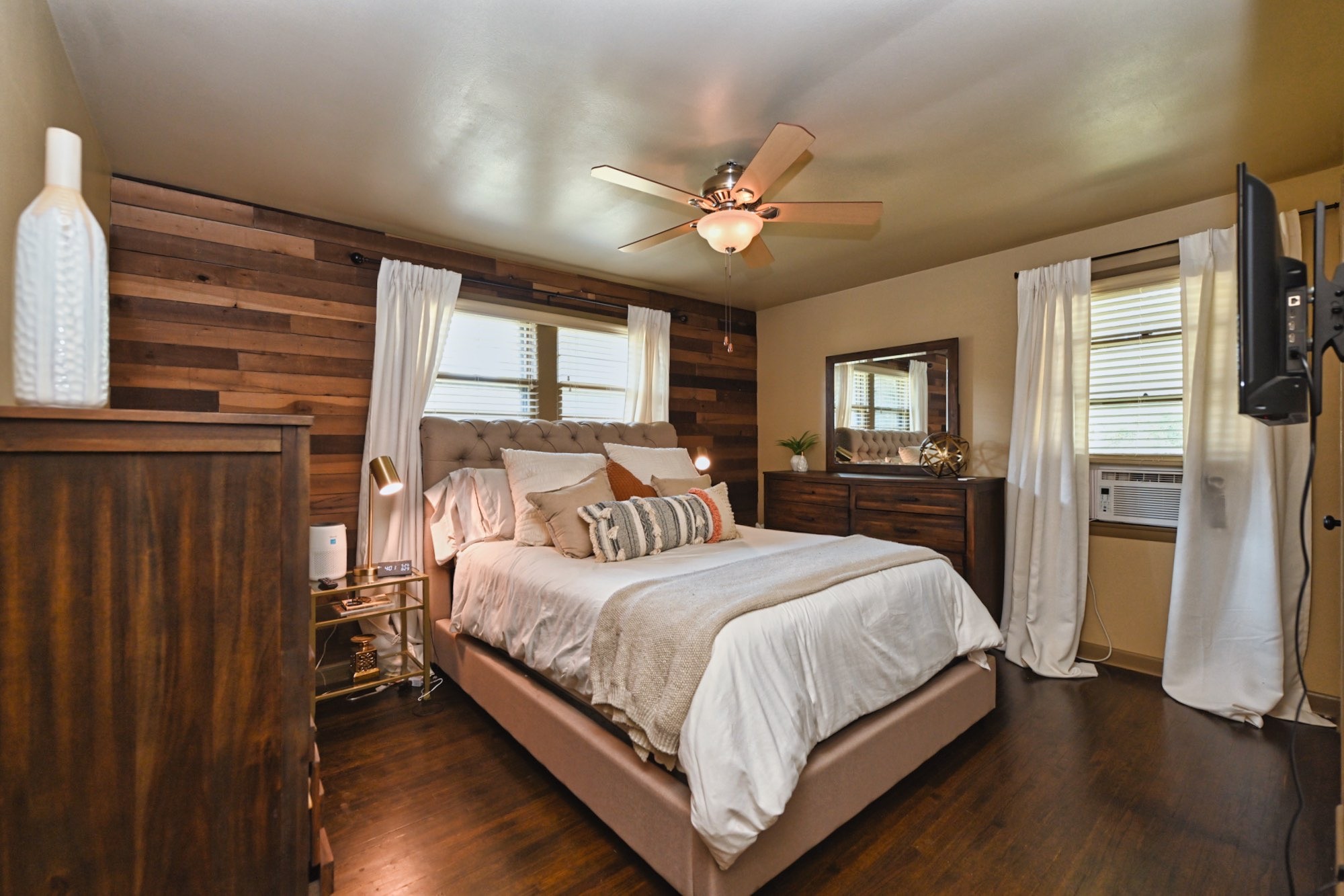 Image 15 of 25 For 4 Cyclamen Court