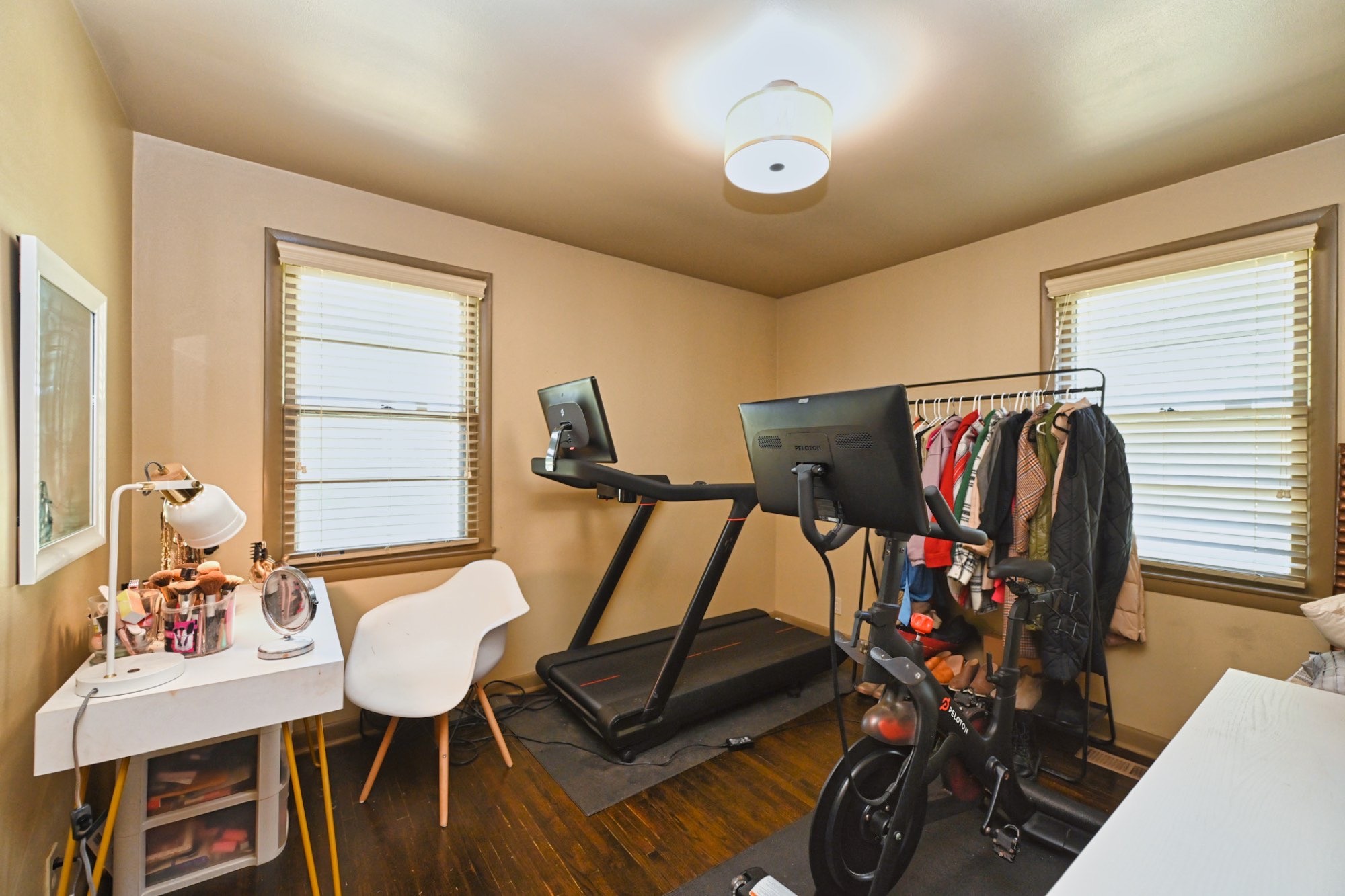 Image 18 of 25 For 4 Cyclamen Court