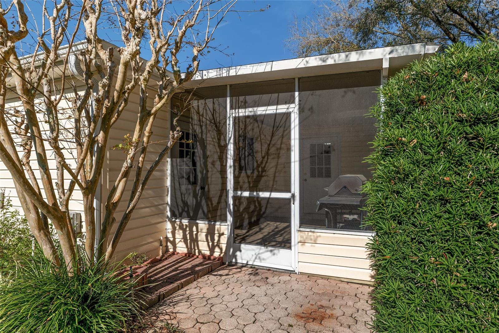 Image 12 of 54 For 8740 140th Place Road