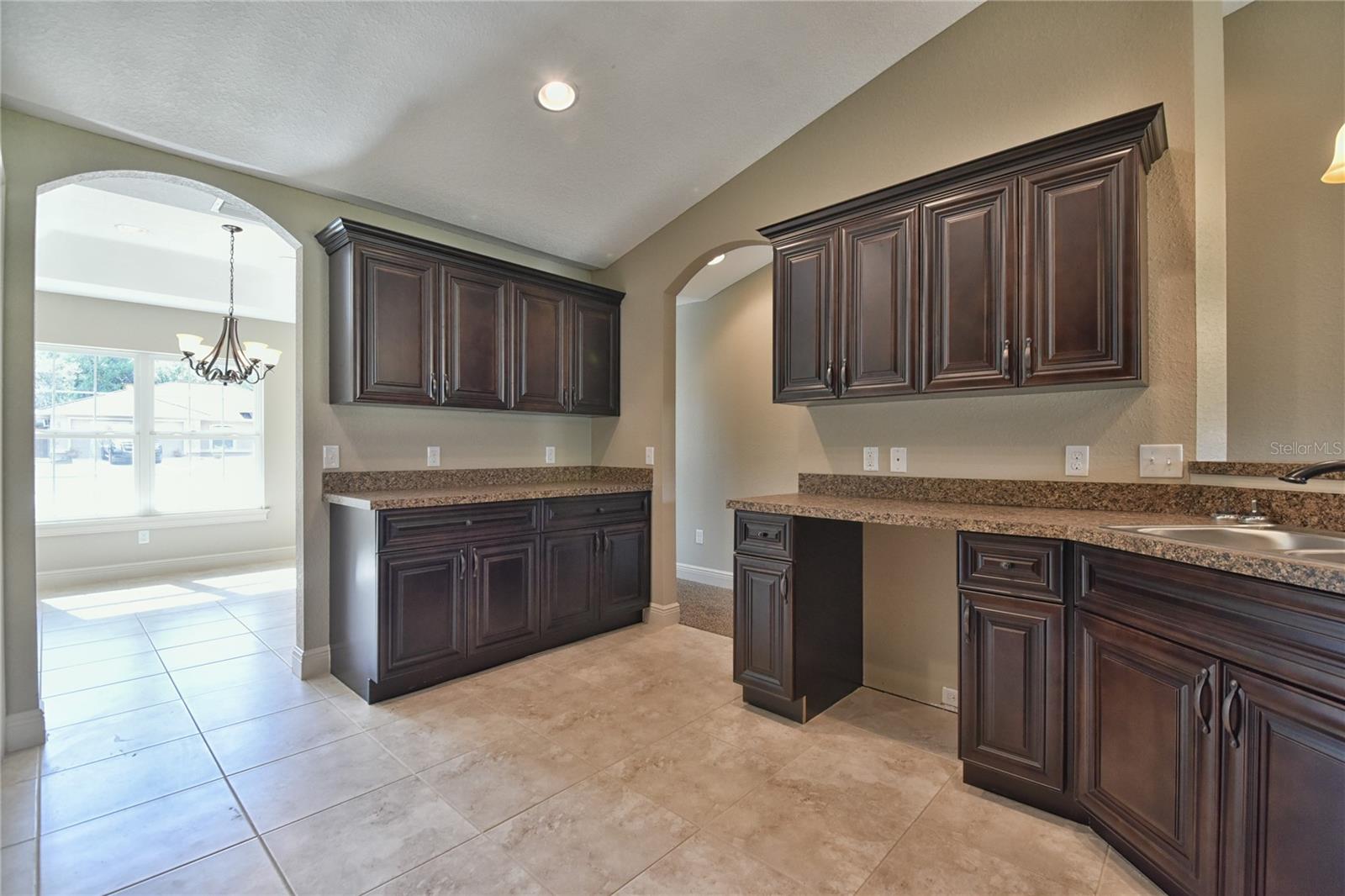 Image 2 of 25 For 17509 18th Avenue Road