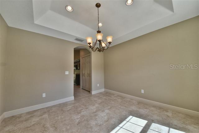 Image 23 of 25 For 17509 18th Avenue Road