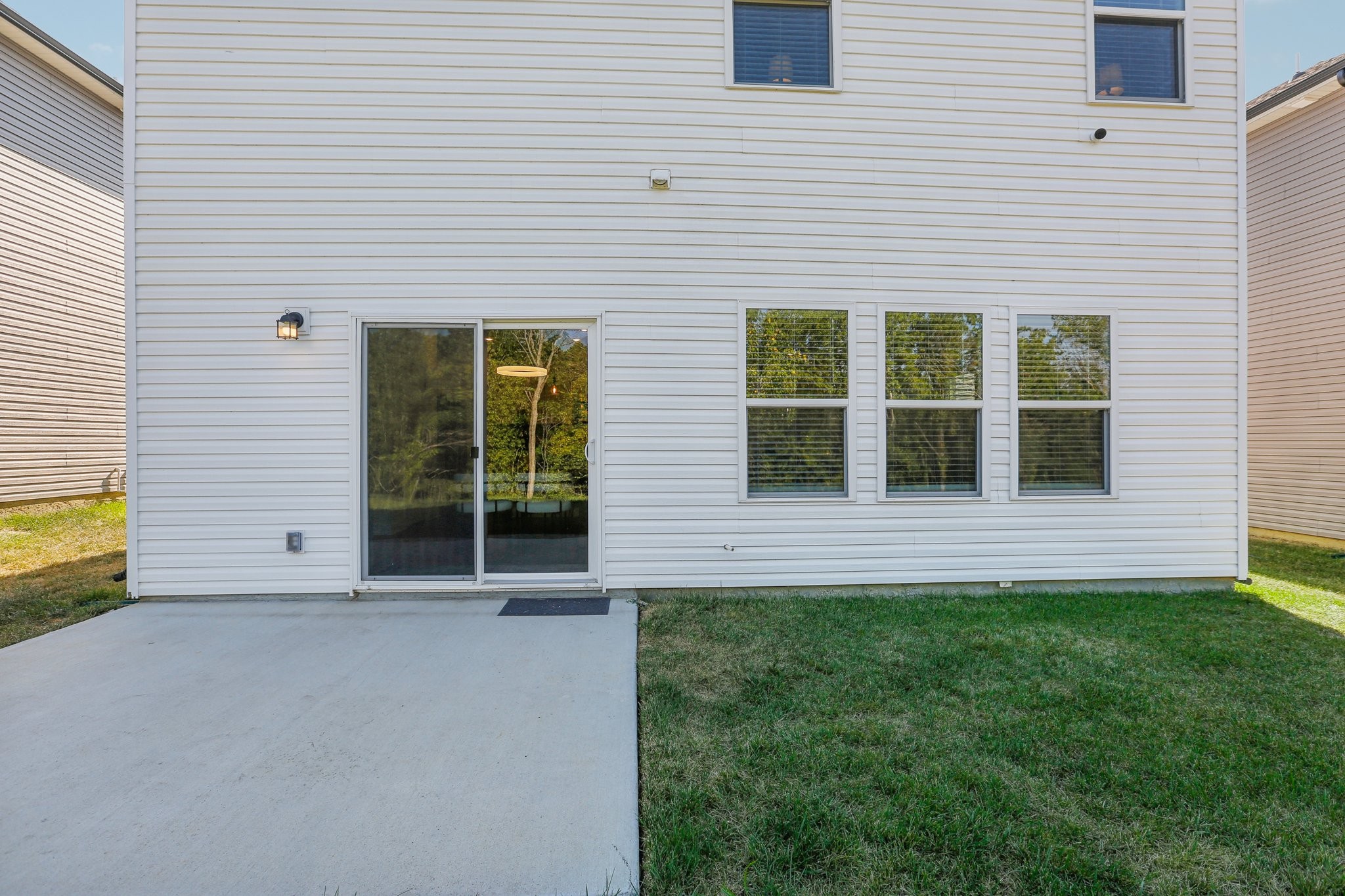 Image 31 of 64 For 148 1st Ave E. E A203