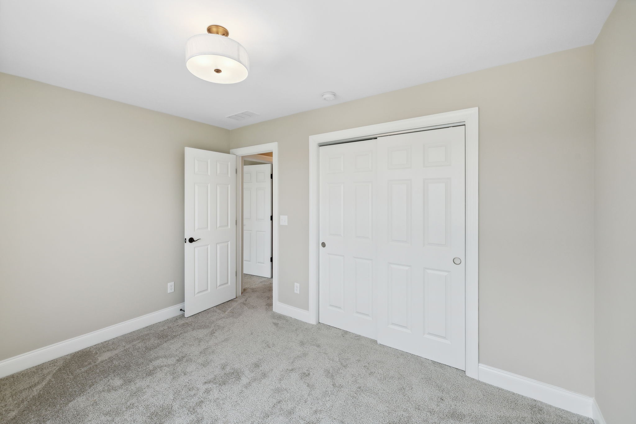 Image 19 of 23 For 9222 104th Terrace
