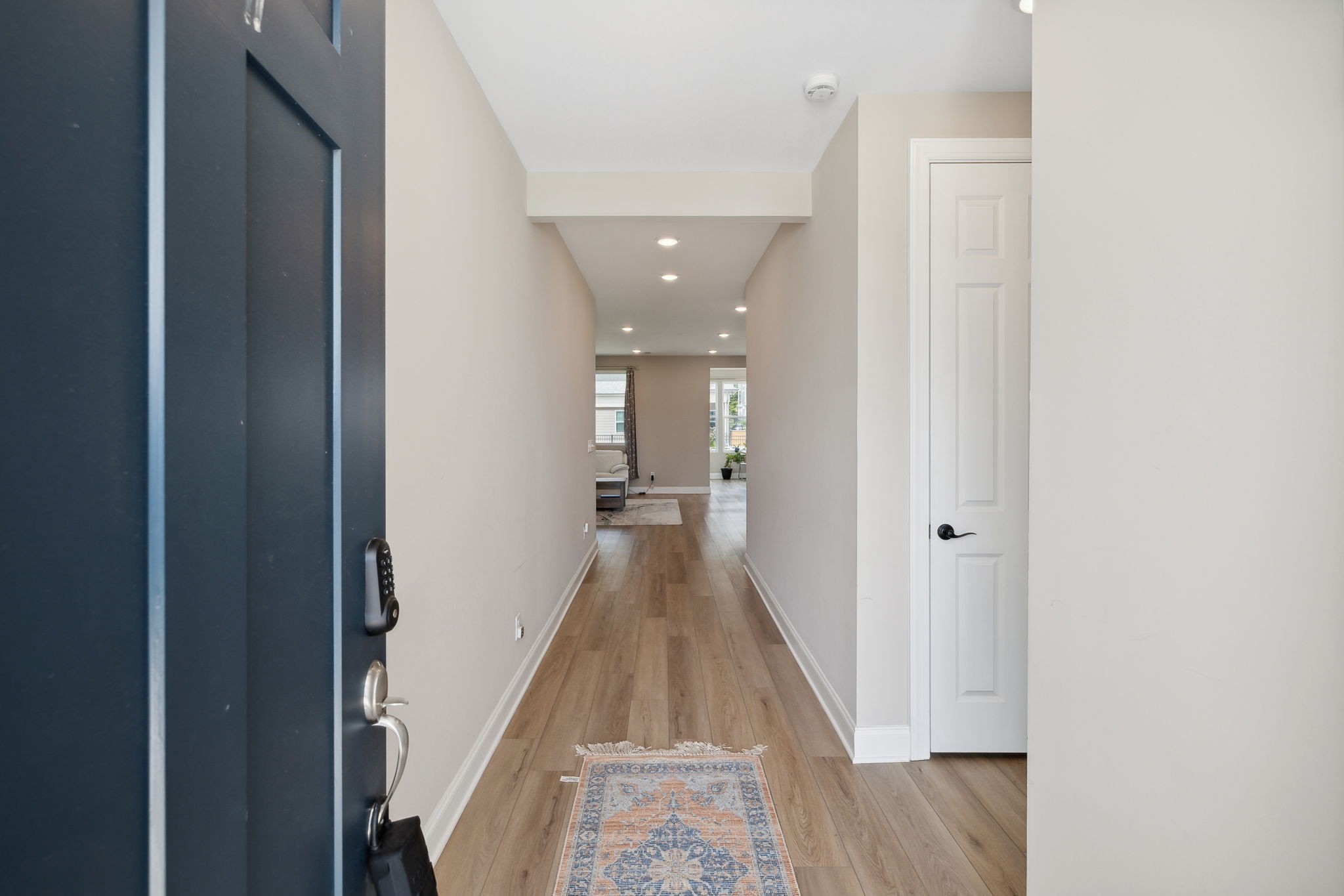 Image 2 of 23 For 9222 104th Terrace