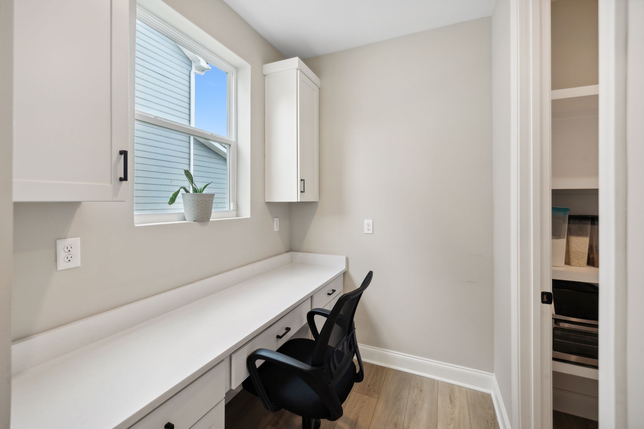 Image 9 of 23 For 9222 104th Terrace