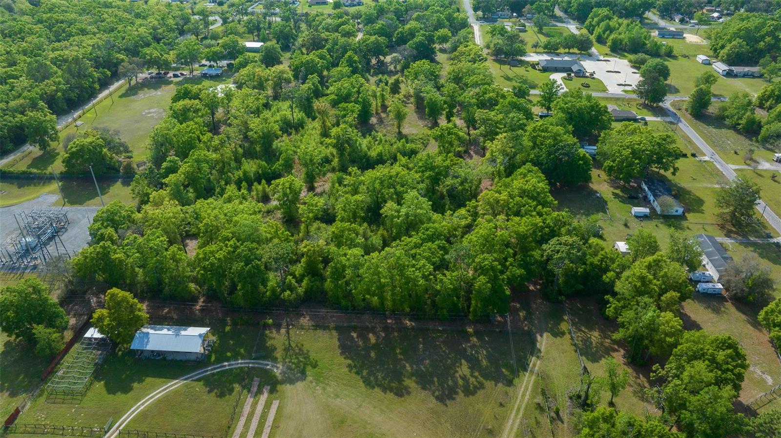 Image 19 of 40 For  7th Street 
