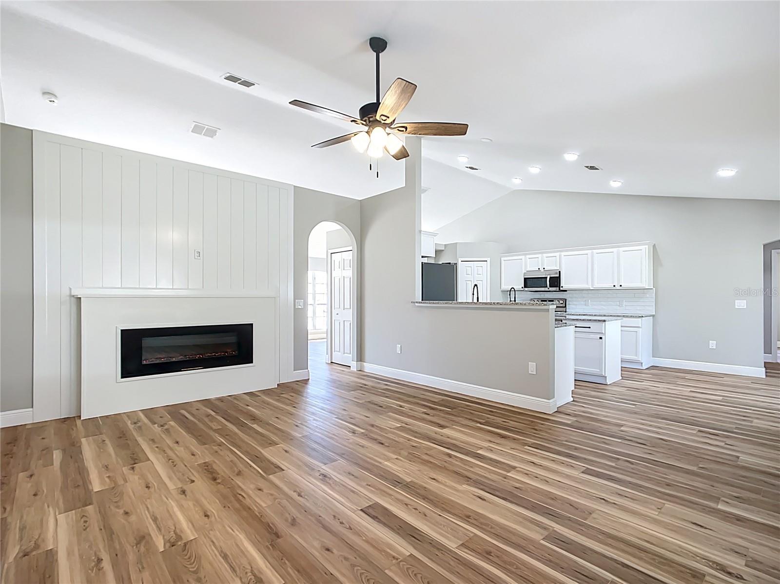 Image 12 of 61 For 4541 30th Street
