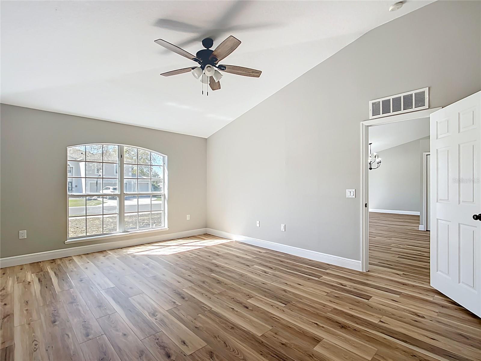 Image 22 of 61 For 4541 30th Street