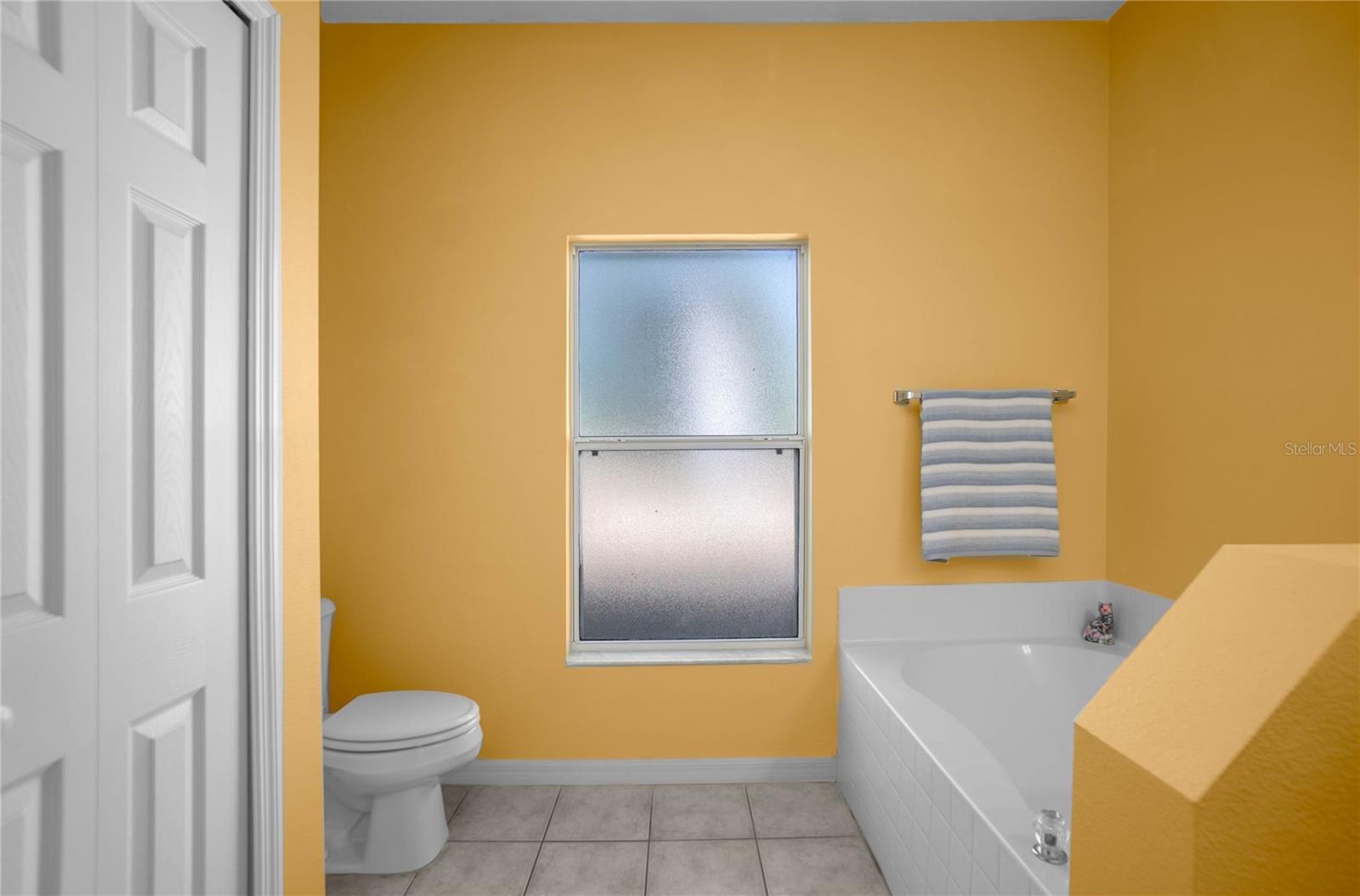 Listing photo id 20 for 8564 Spartan Drive