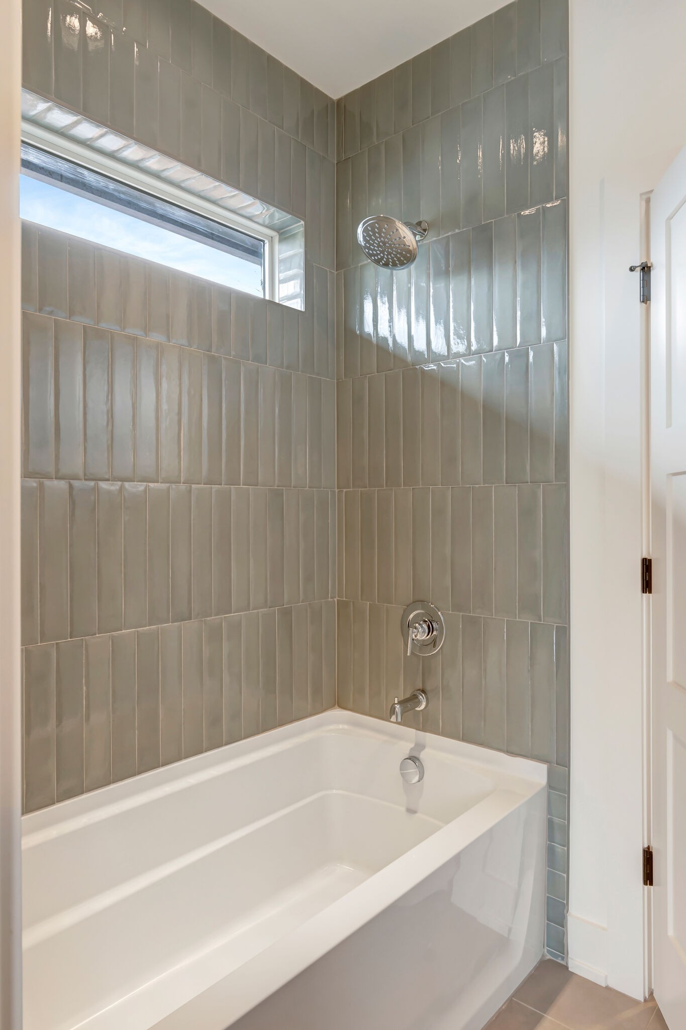 Image 38 of 73 For 8521 150th Avenue