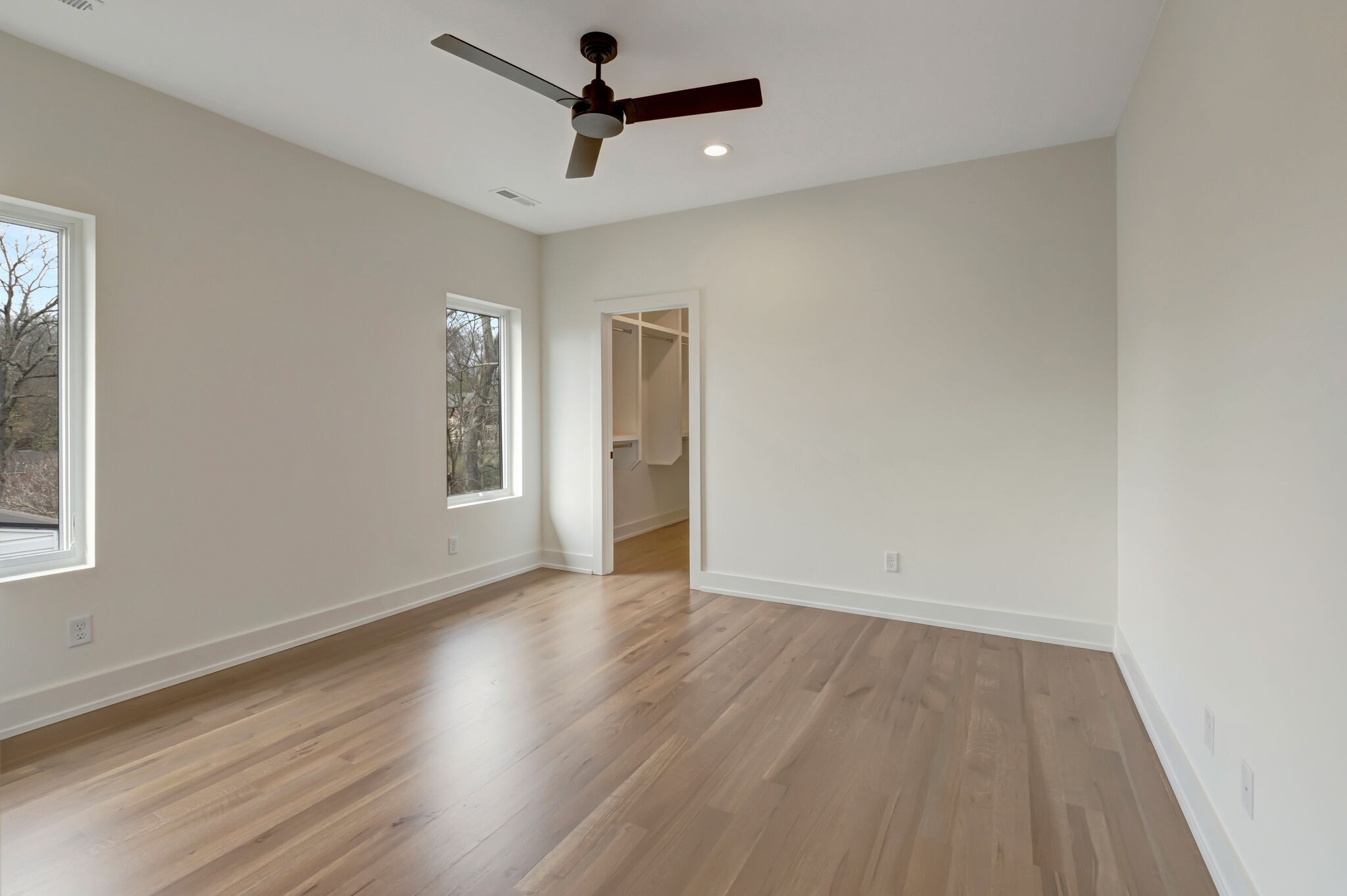 Image 40 of 73 For 8521 150th Avenue