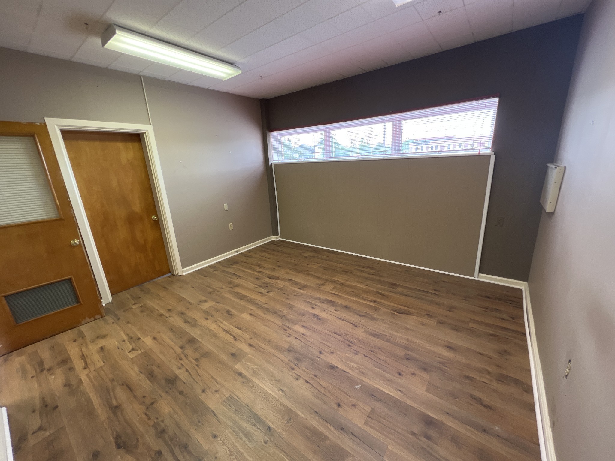 Image 2 of 29 For 4749 39th Street Road