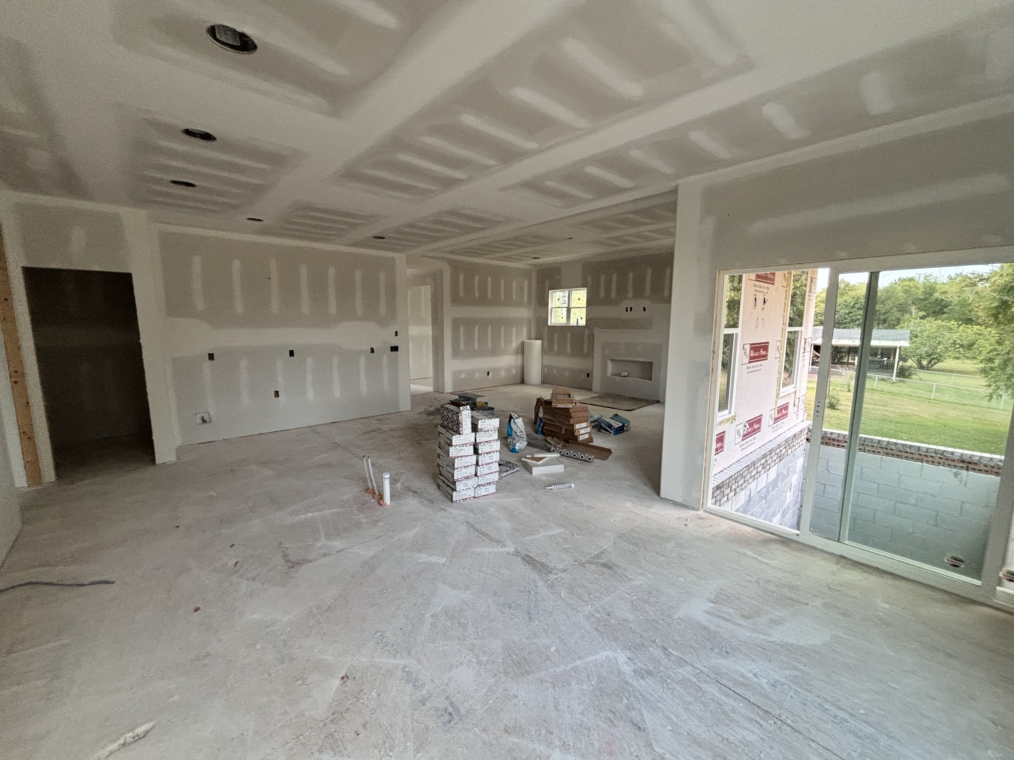 Image 6 of 22 For 24146 Foxglove Lane