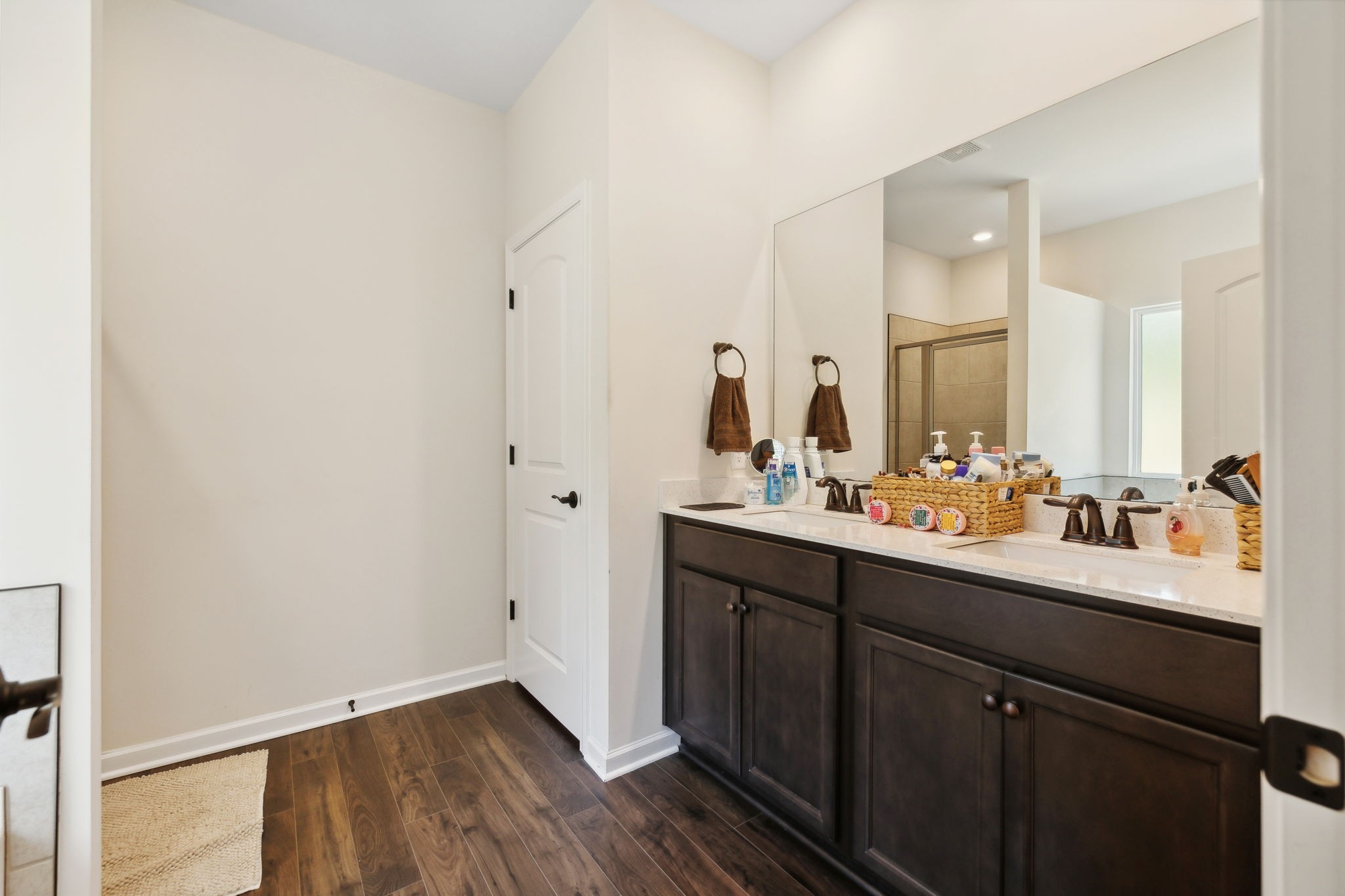 Image 17 of 62 For 4311 18th Avenue