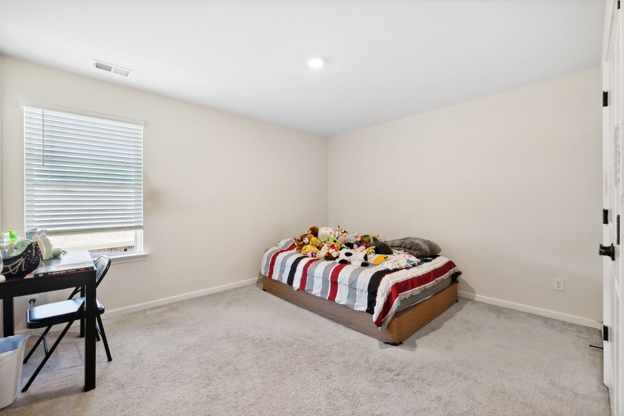 Image 23 of 62 For 4311 18th Avenue