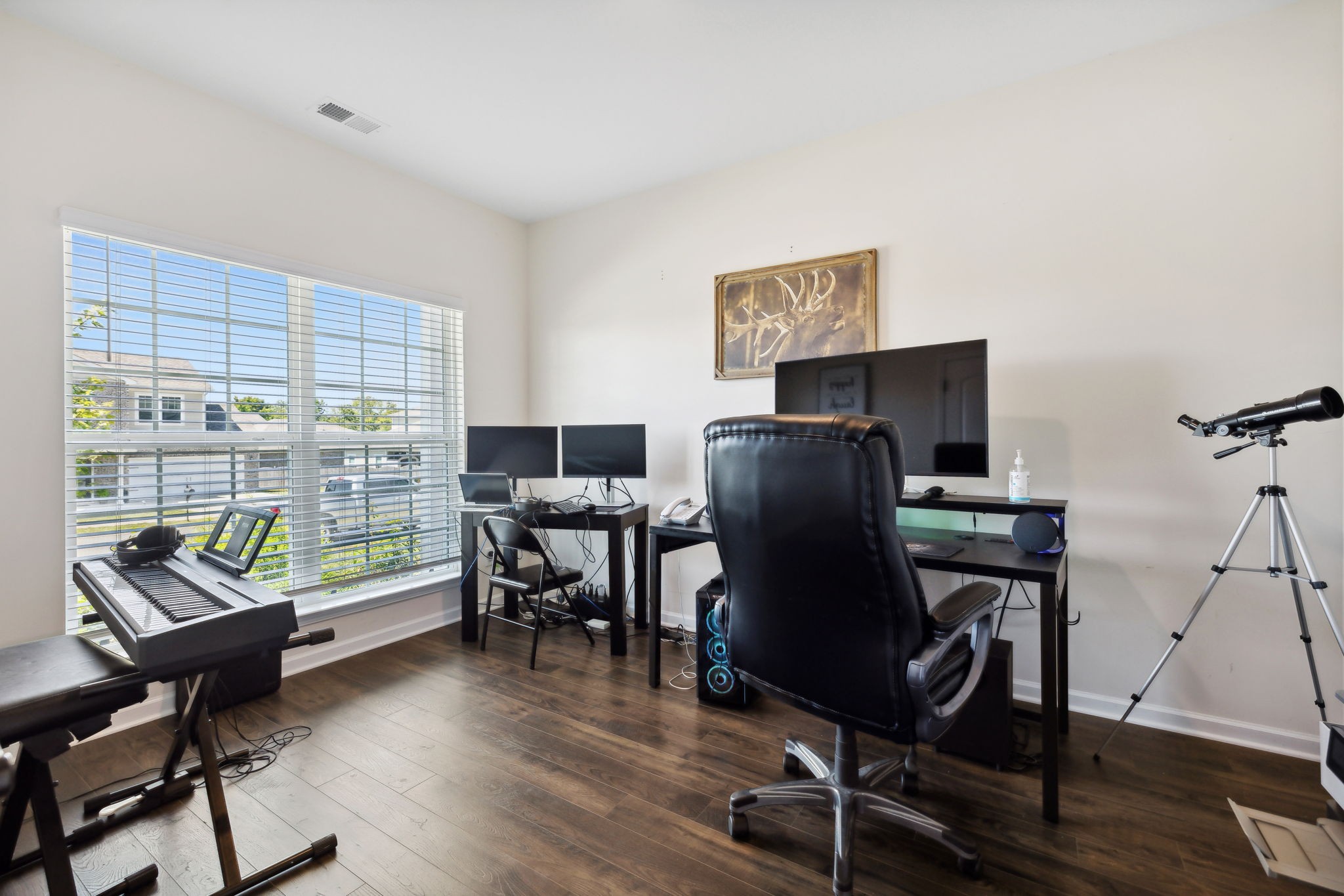 Image 4 of 62 For 4311 18th Avenue