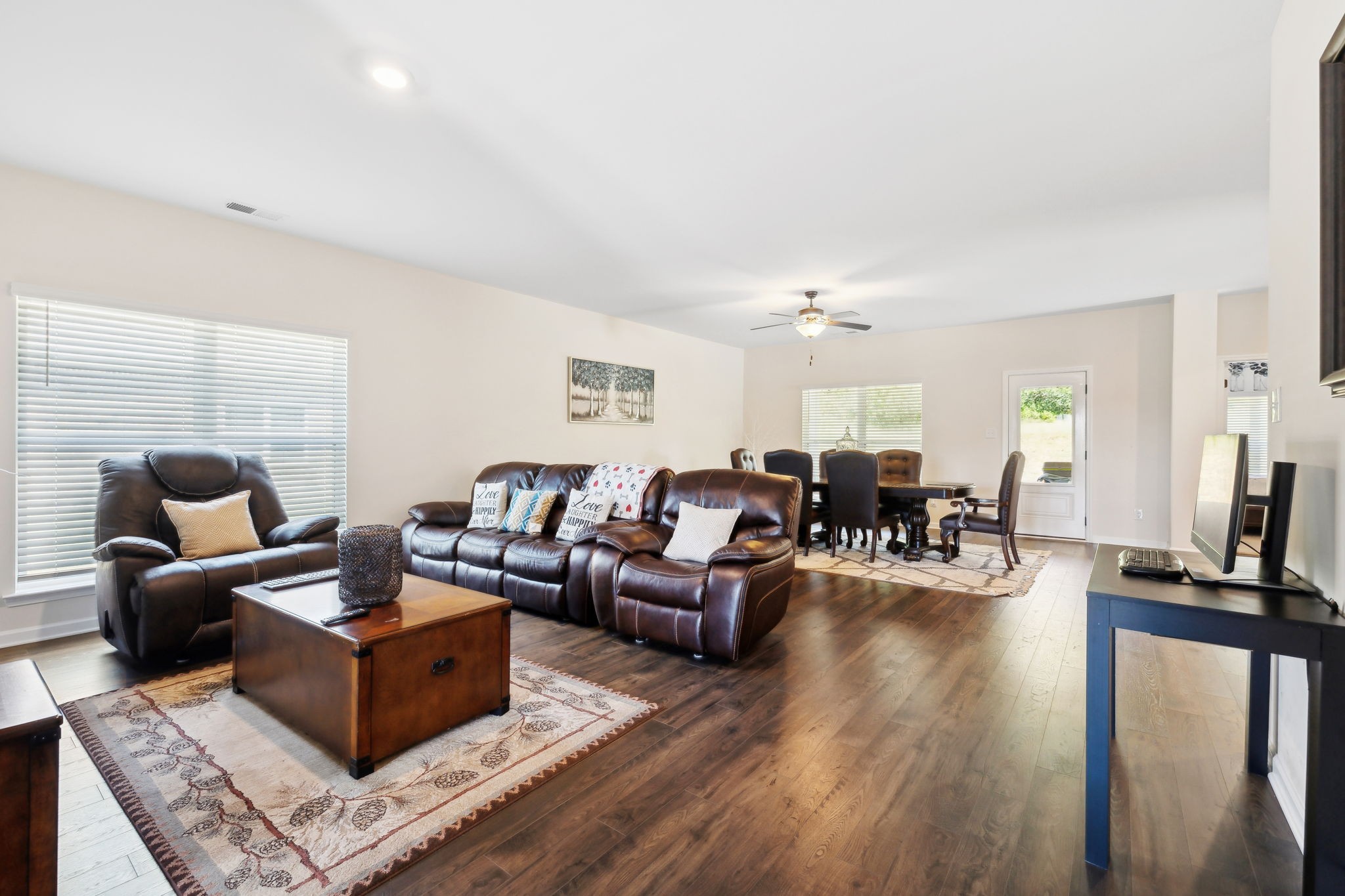 Image 5 of 62 For 4311 18th Avenue