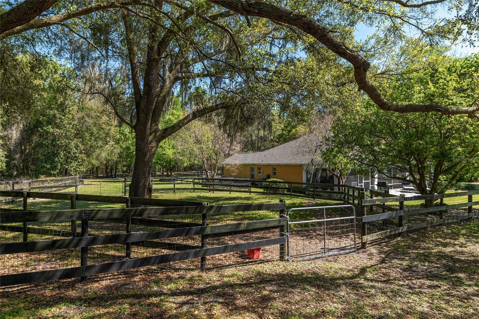 Image 84 of 99 For 450 125th Avenue