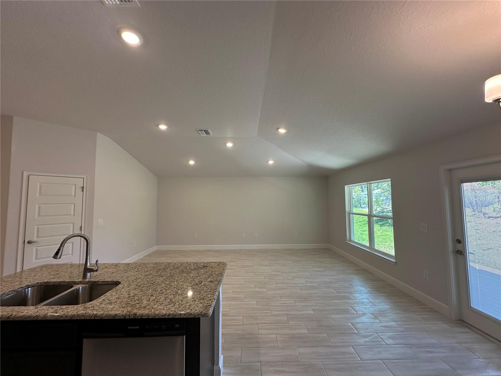 Image 36 of 52 For 4528 90th Lane Road