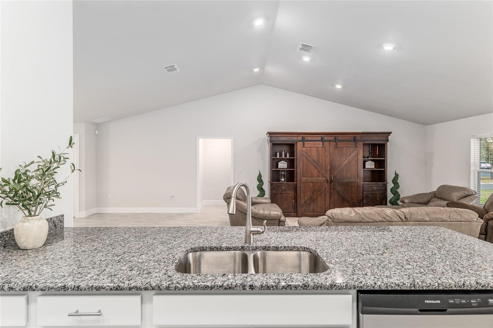 Image 22 of 68 For 7027 179th Court Road