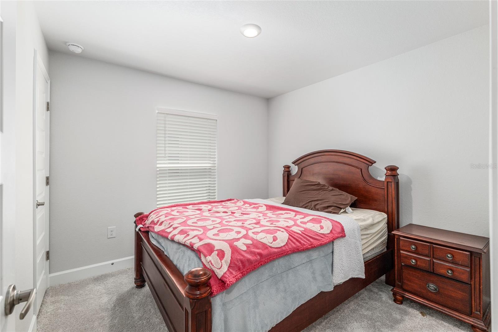 Image 37 of 68 For 7027 179th Court Road