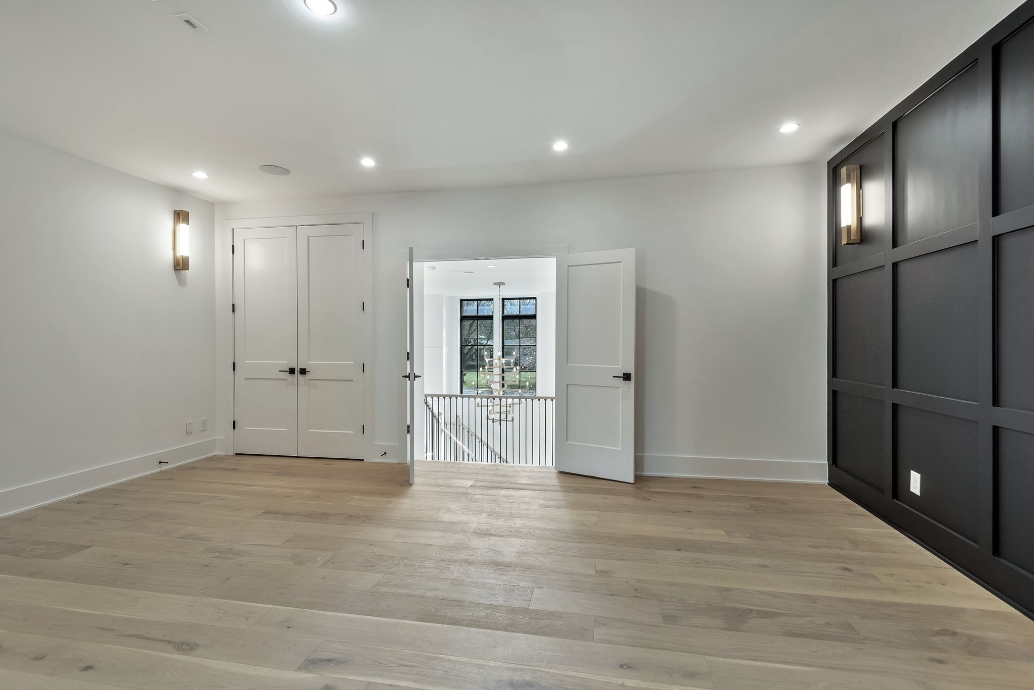 Image 36 of 43 For 3870 17th Street Circle