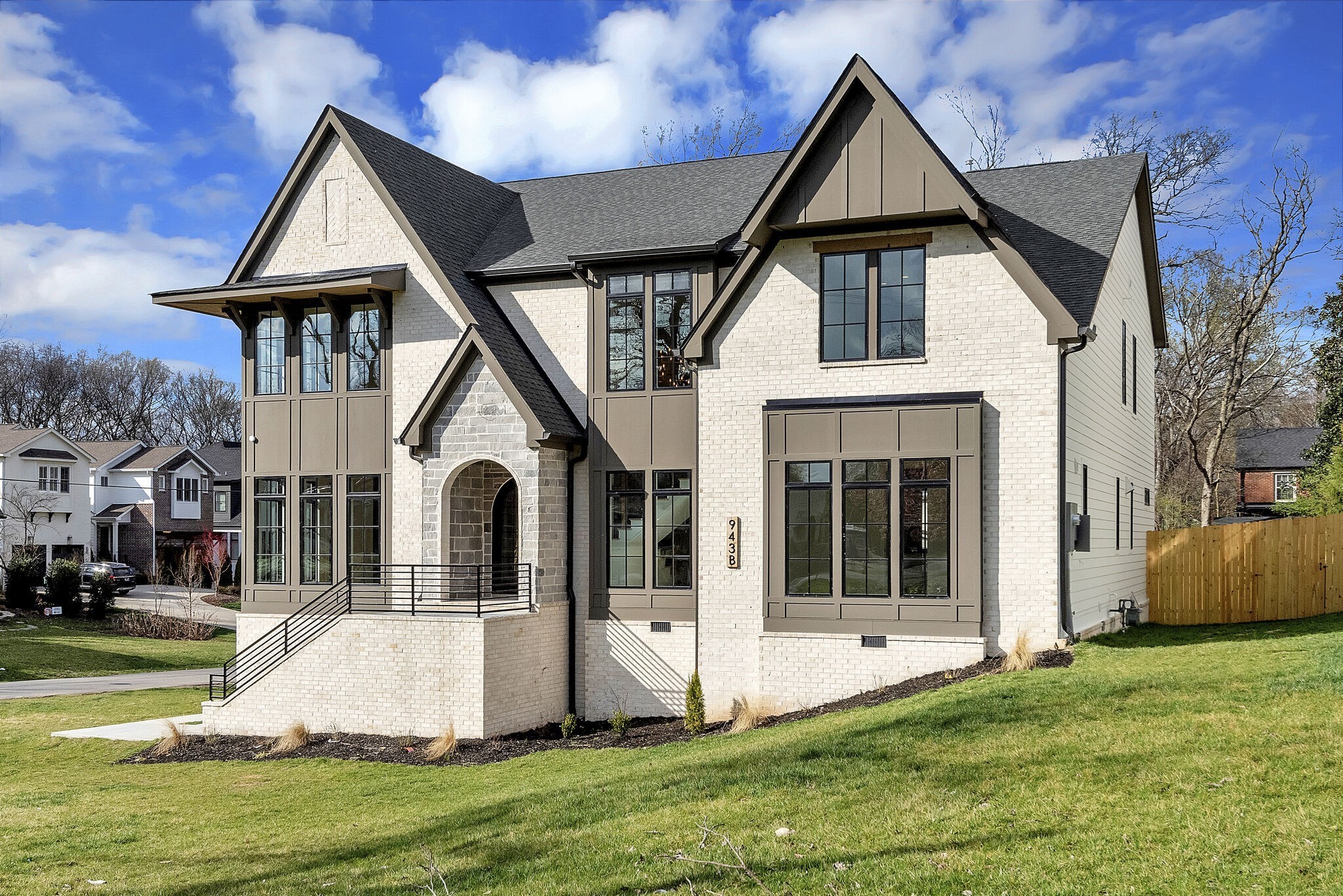 Image 4 of 43 For 3870 17th Street Circle
