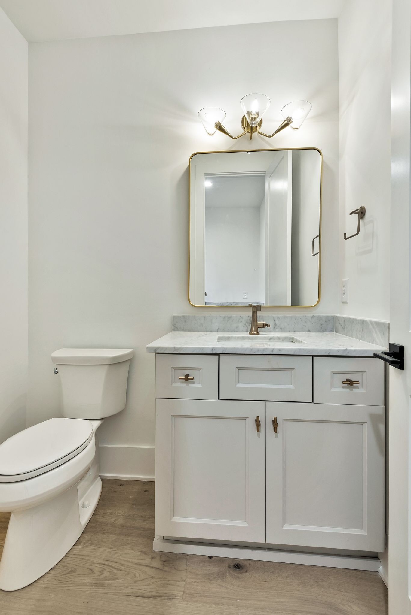 Image 41 of 43 For 3870 17th Street Circle