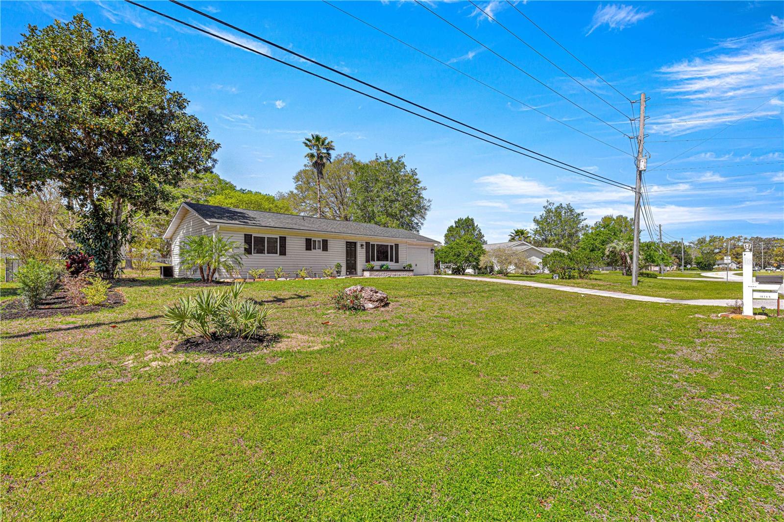 Image 3 of 37 For 10740 62nd Avenue Road