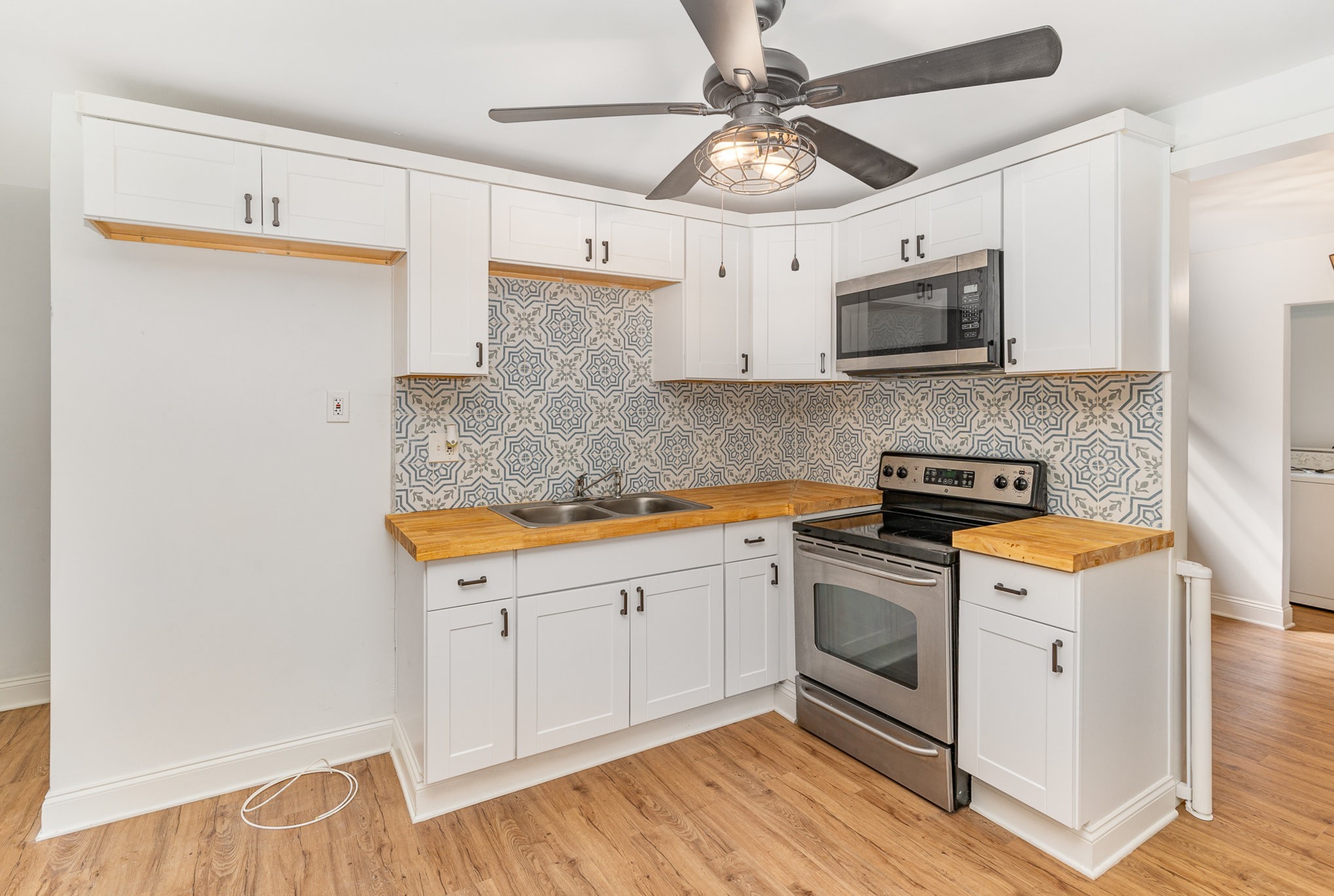 Image 7 of 10 For 3143 14th Street