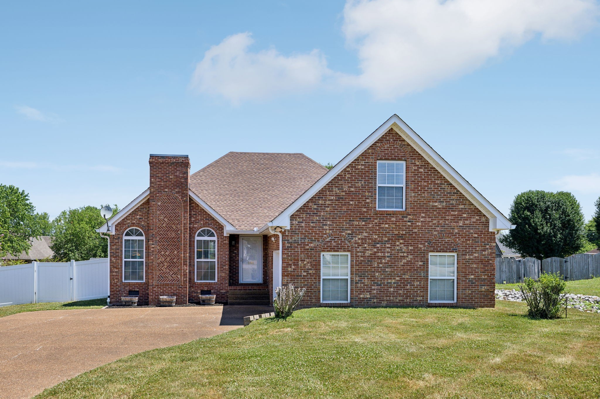 Details for 1205 Hunters Point Ln, Spring Hill, TN 37174