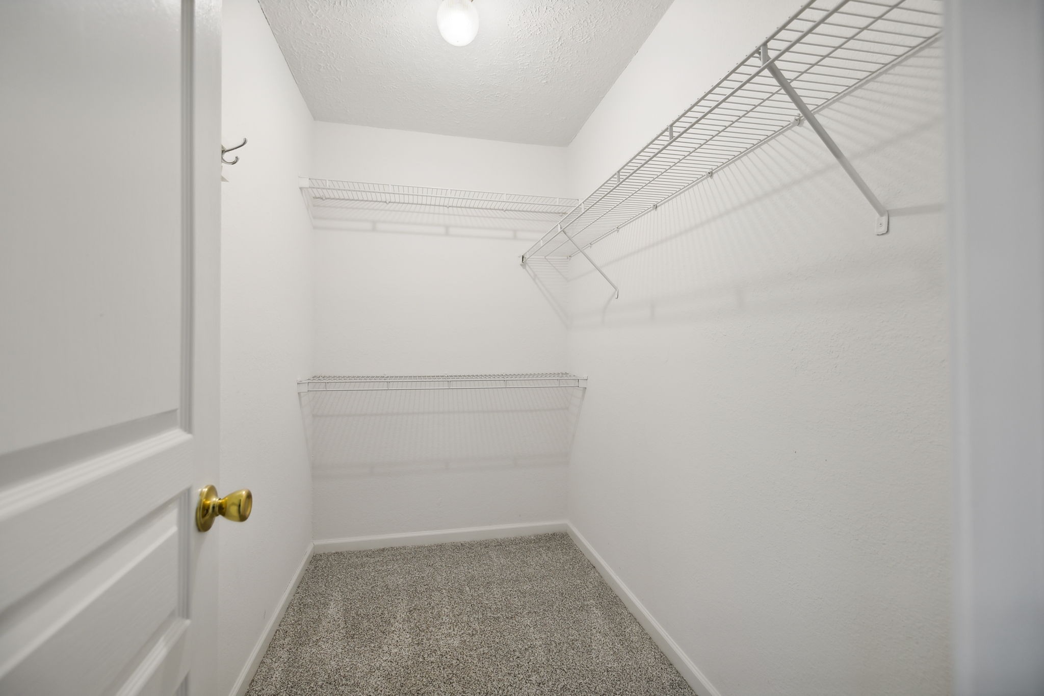 Image 24 of 37 For 8968 98th Avenue