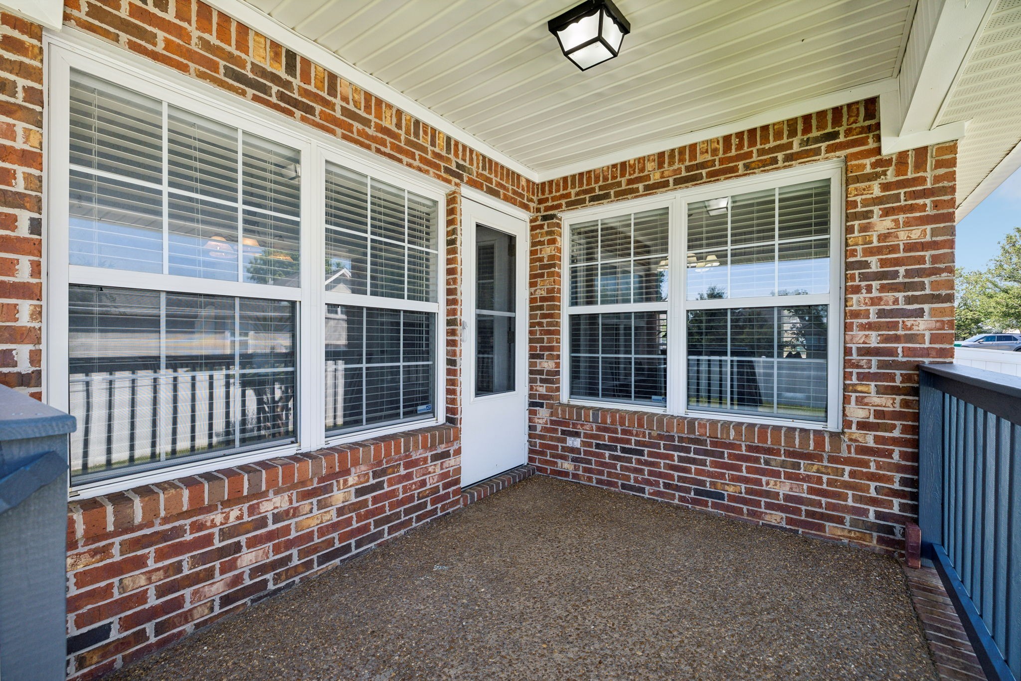 Image 33 of 37 For 8968 98th Avenue