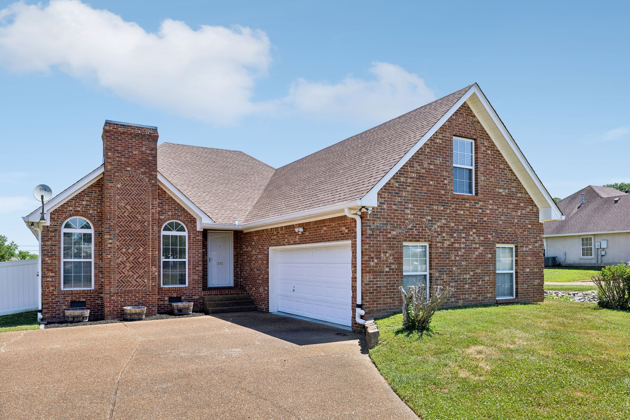 Image 4 of 37 For 8968 98th Avenue