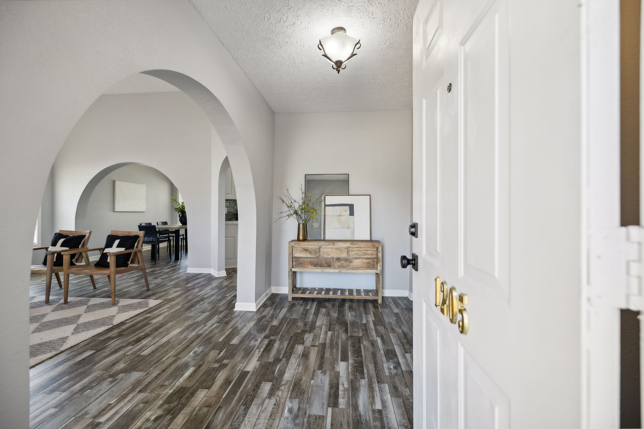 Image 6 of 37 For 8968 98th Avenue