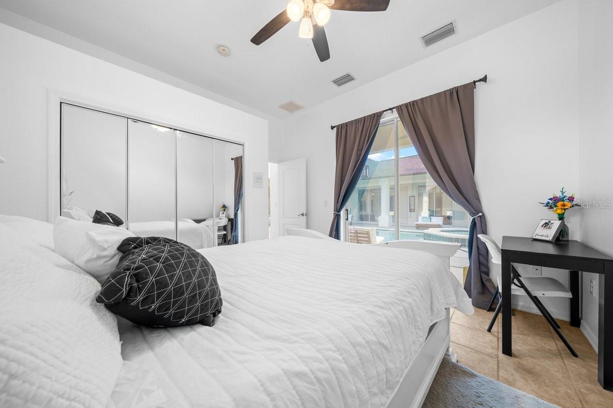Image 33 of 40 For 5282 Sacramento Avenue