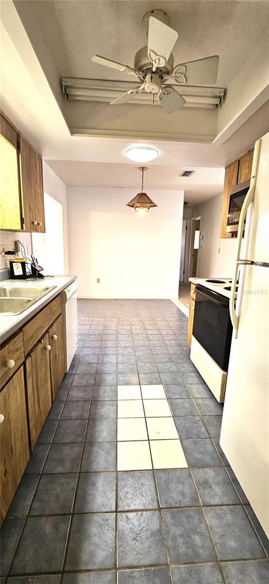 Image 12 of 26 For 8449 106th Place